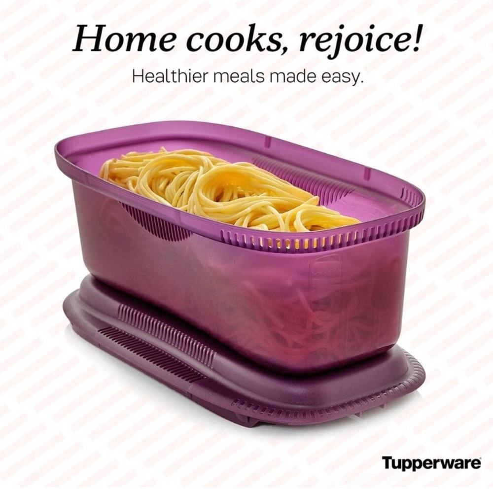 Tupperware Microwave Pasta Maker - Picture 6 of 8